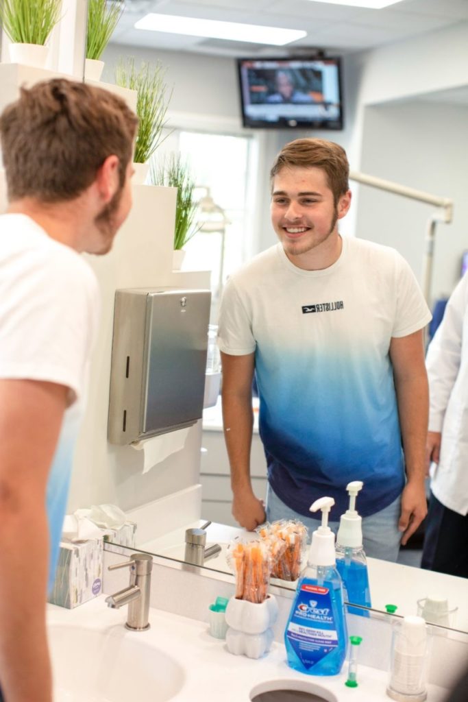 benefits-of-an-orthodontist-over-dtc-aligners