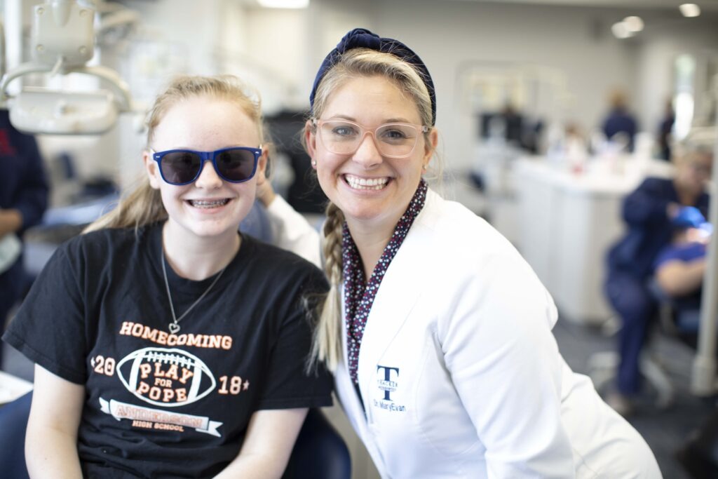 Does your little one need braces, or maybe your not-so-little one does? We know you're wondering what's the best age to get braces, so we've come to help!